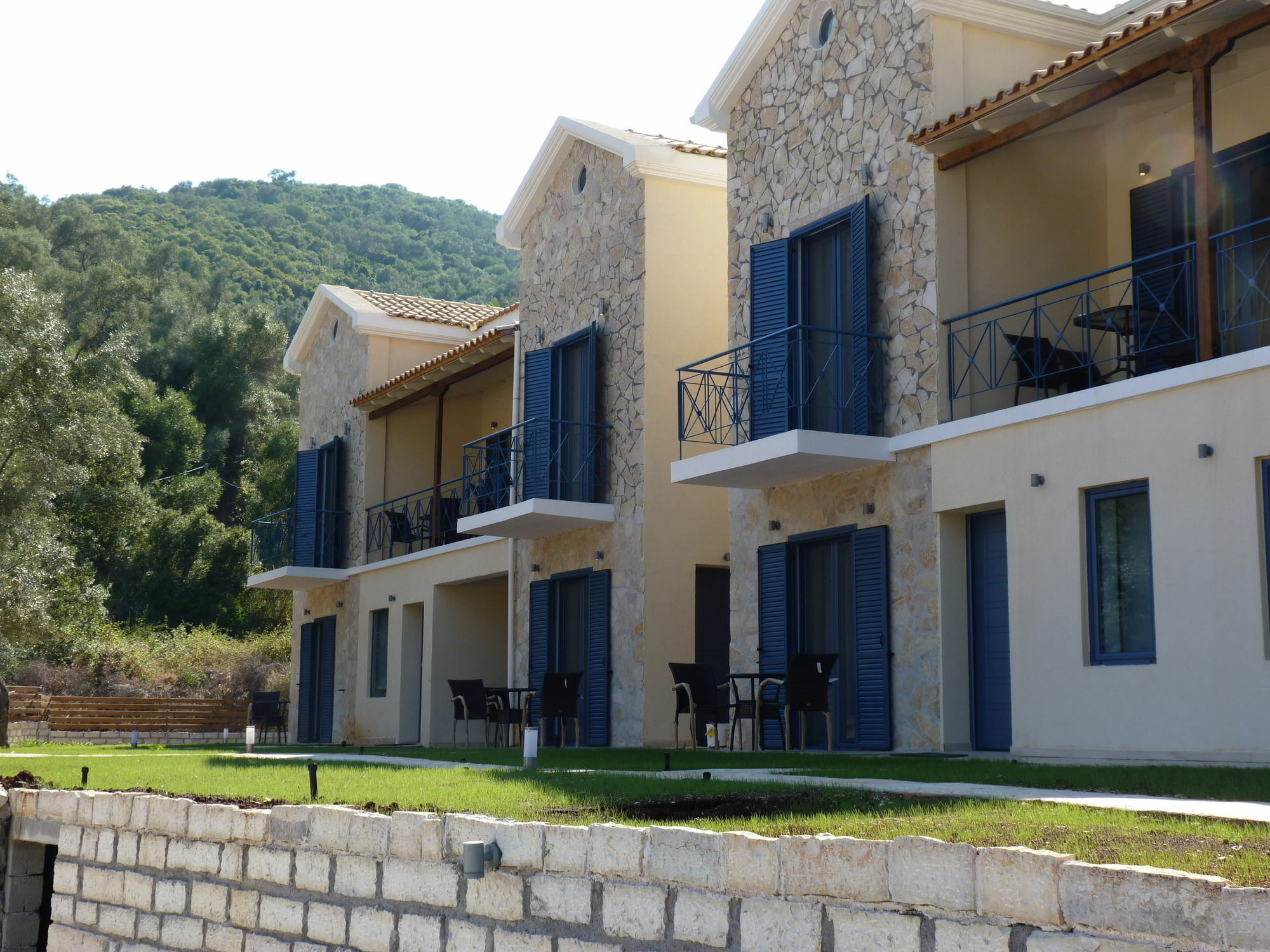 Ilianthos Apartments & Studios Mikros Gialos Exterior foto
